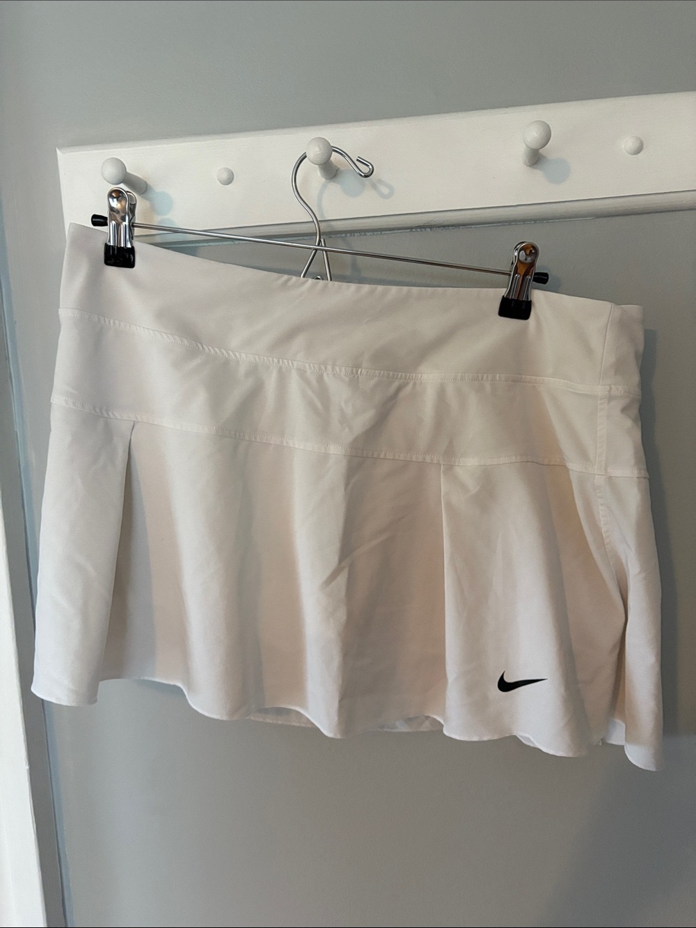 GUC Nike Dri Fit Women's Tennis Skirt / Skort with Built in Shorts Size L